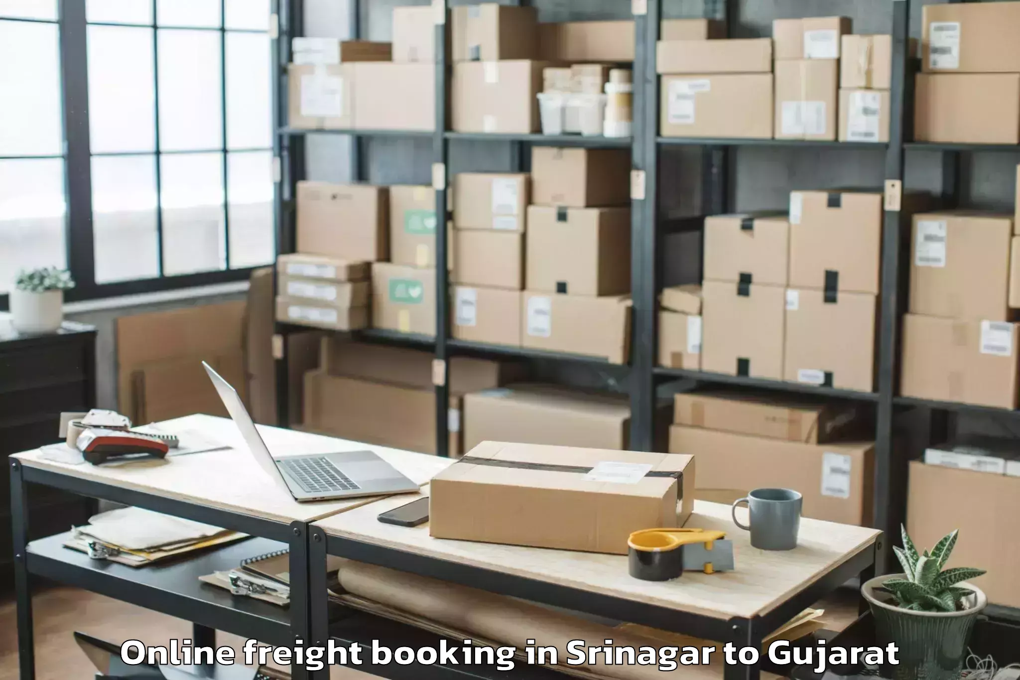 Leading Srinagar to Una Gir Somnath Online Freight Booking Provider